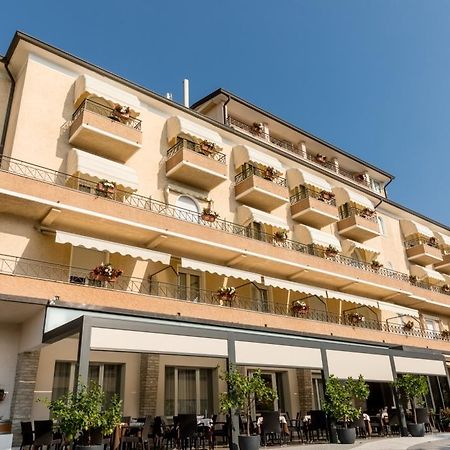 Hotel Pace Torri Del Benaco Extérieur photo