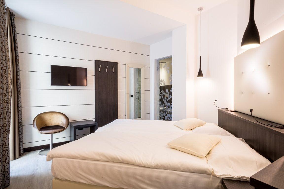 Hotel Pace Torri Del Benaco Extérieur photo